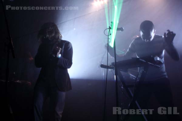 THE AMPLIFETES - 2010-05-17 - PARIS - Point Ephemere - 